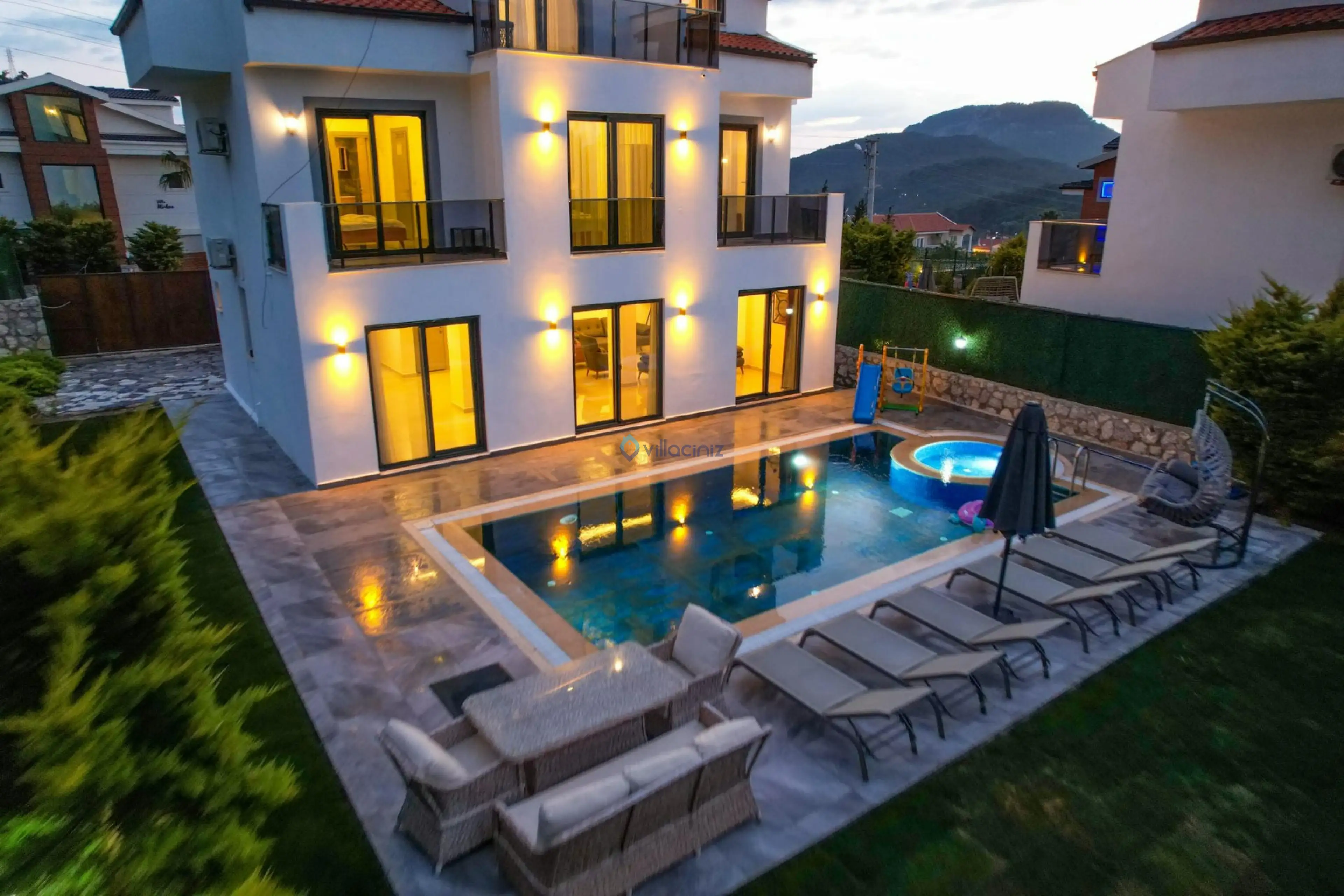 Villa Atlas Trio