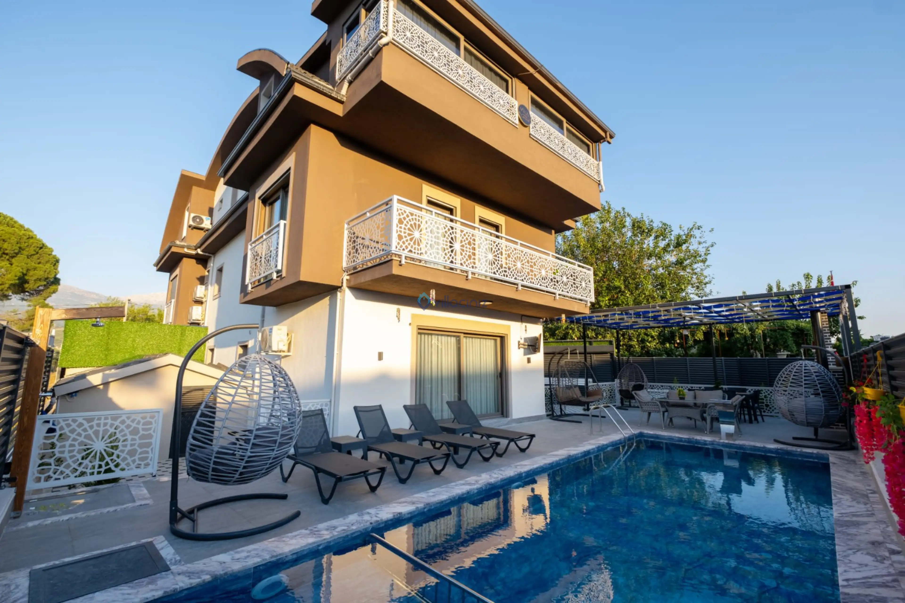 Villa Lavinia Su