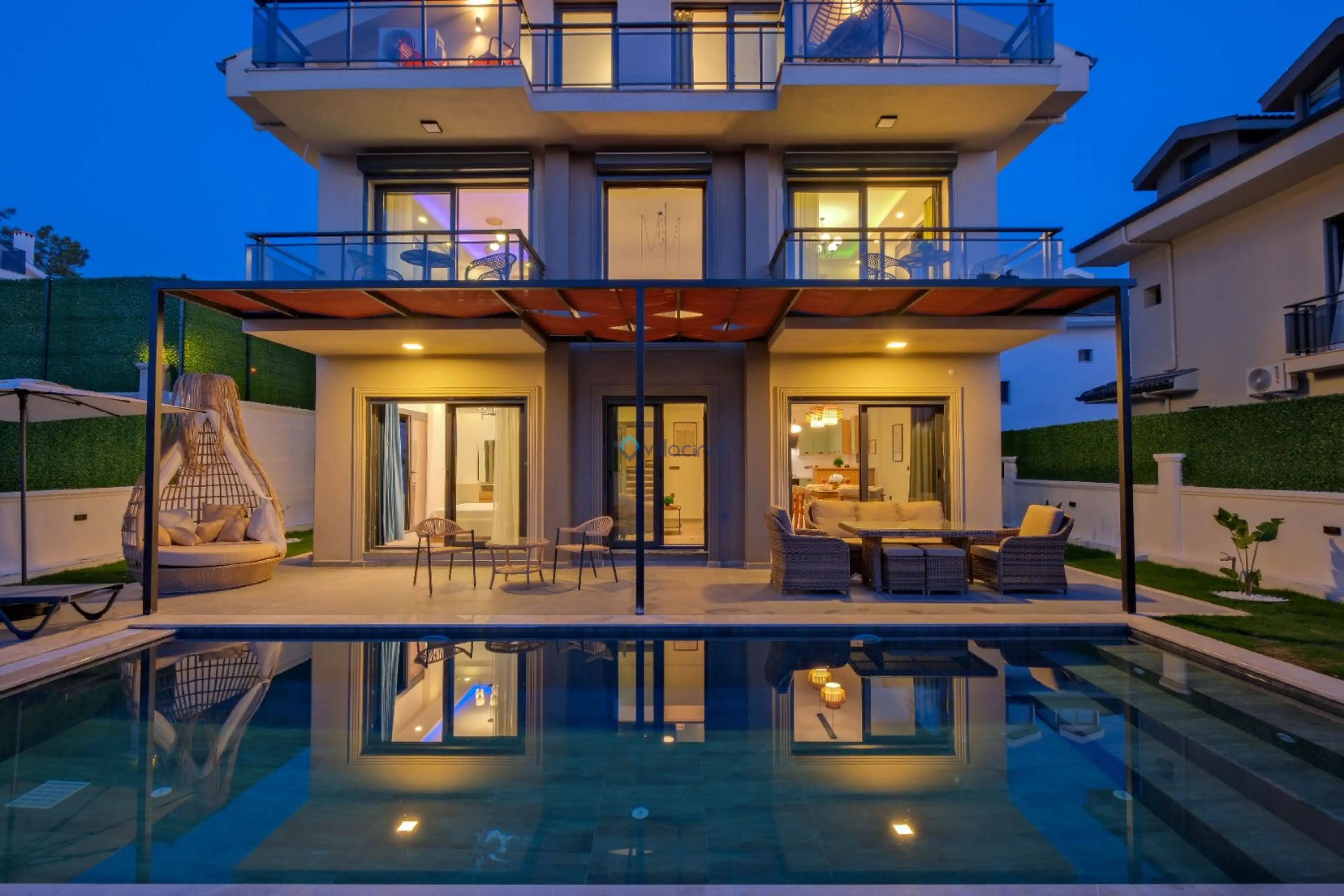 Villa Solstice 1
