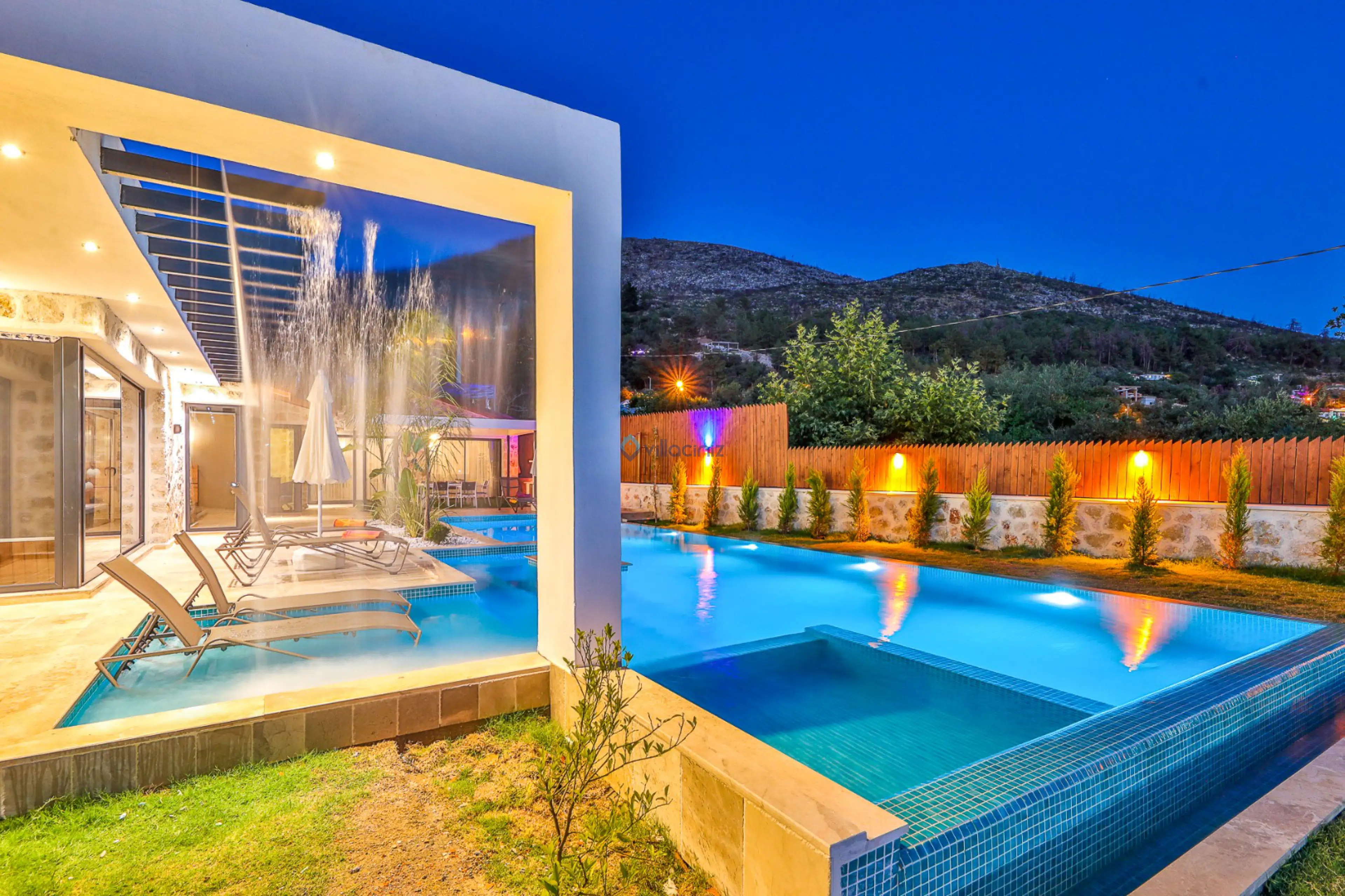 Villa Chakra Duo
