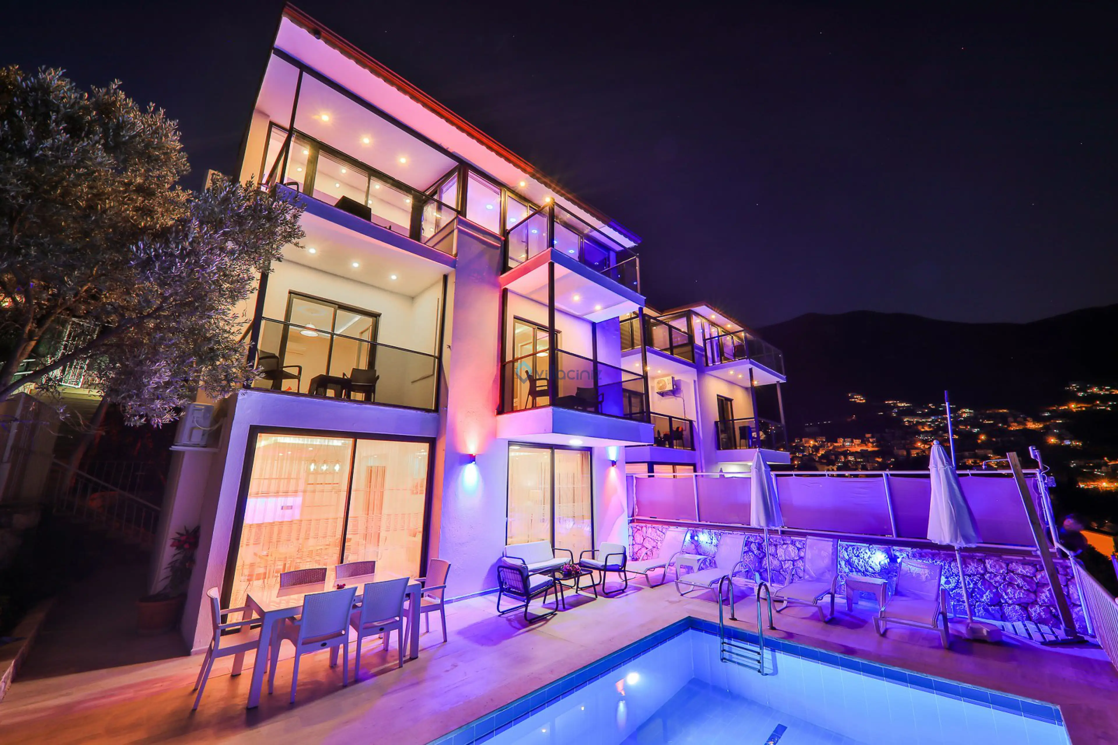 Villa Lotus 