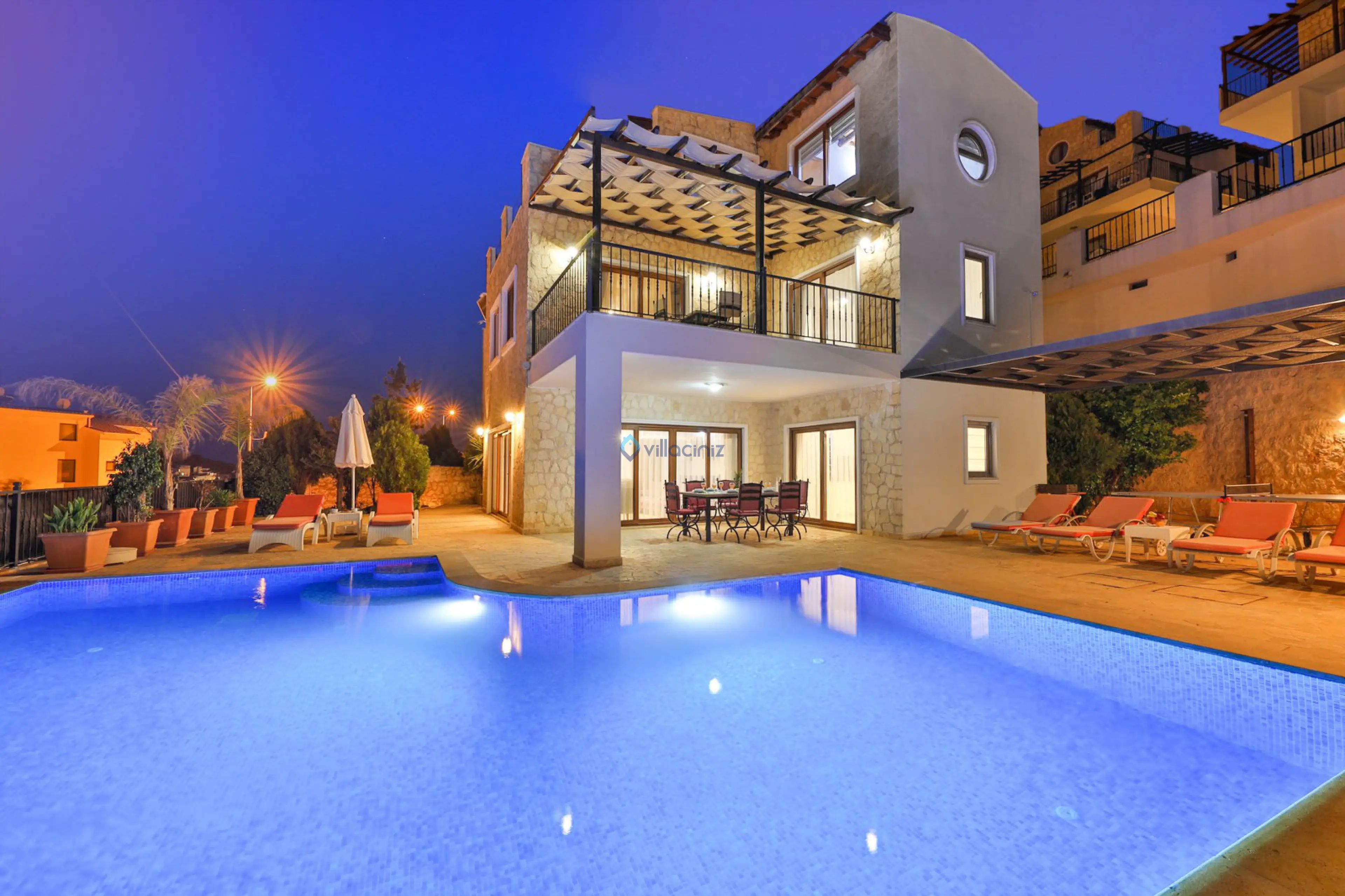 Villa Serta