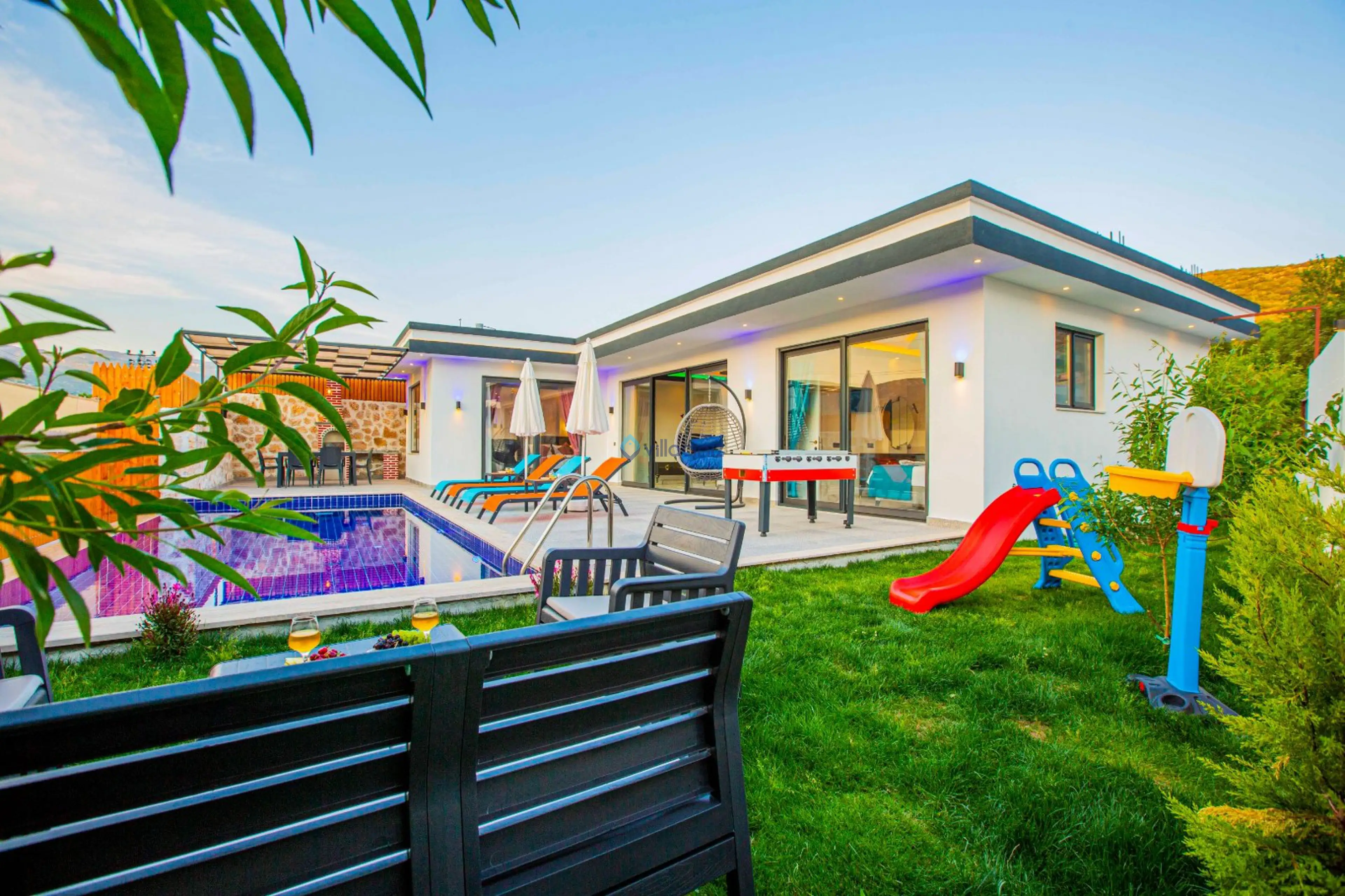 Villa Monica 2