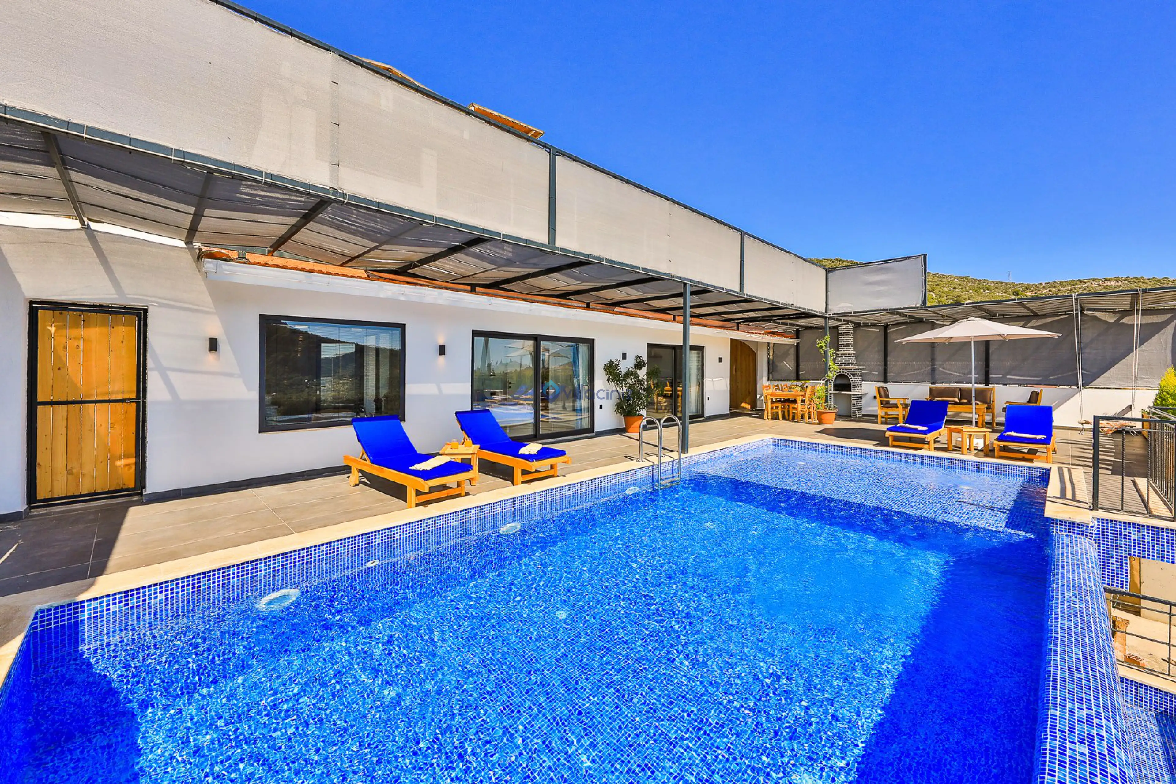 Villa Summery