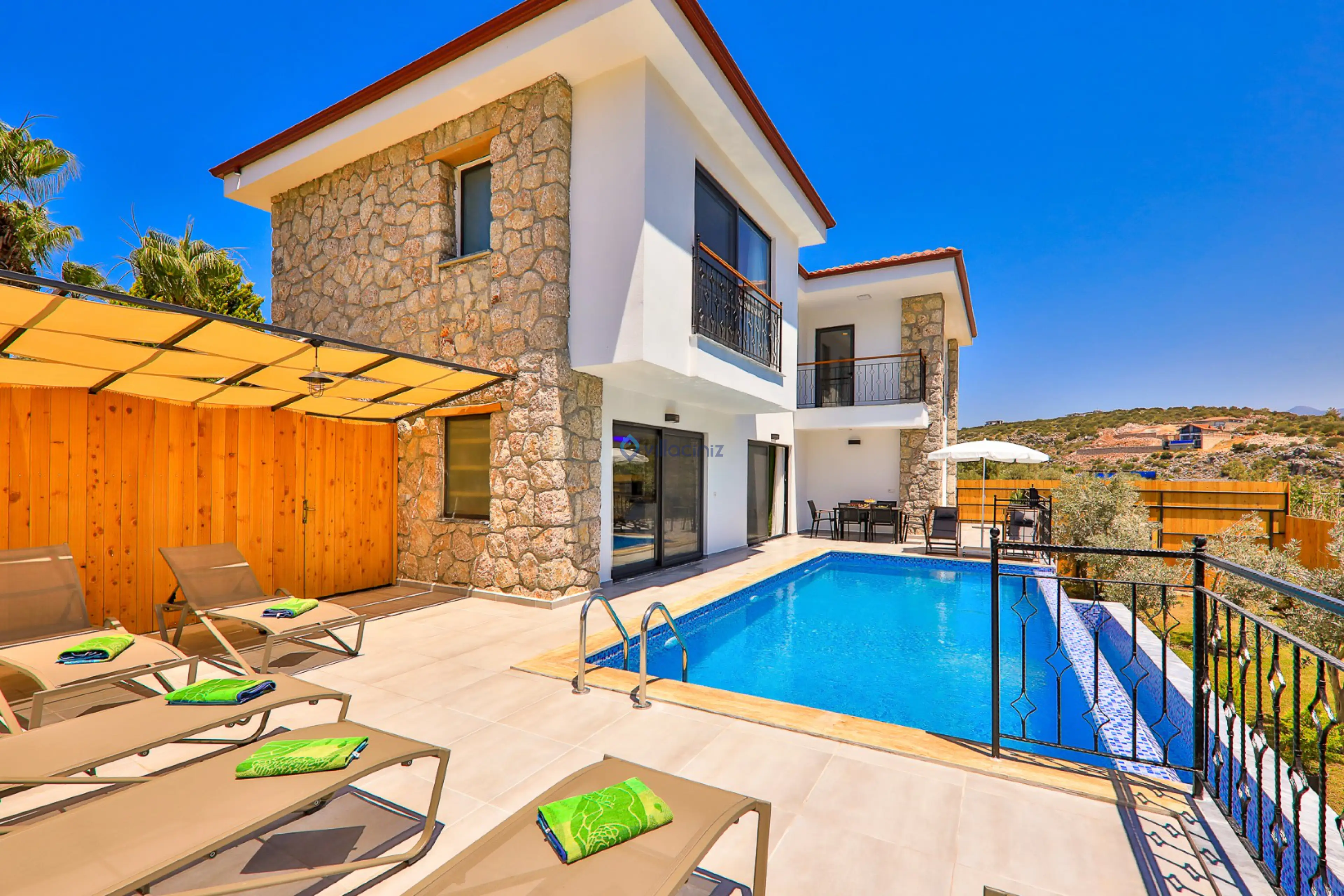 Villa Delfin Green