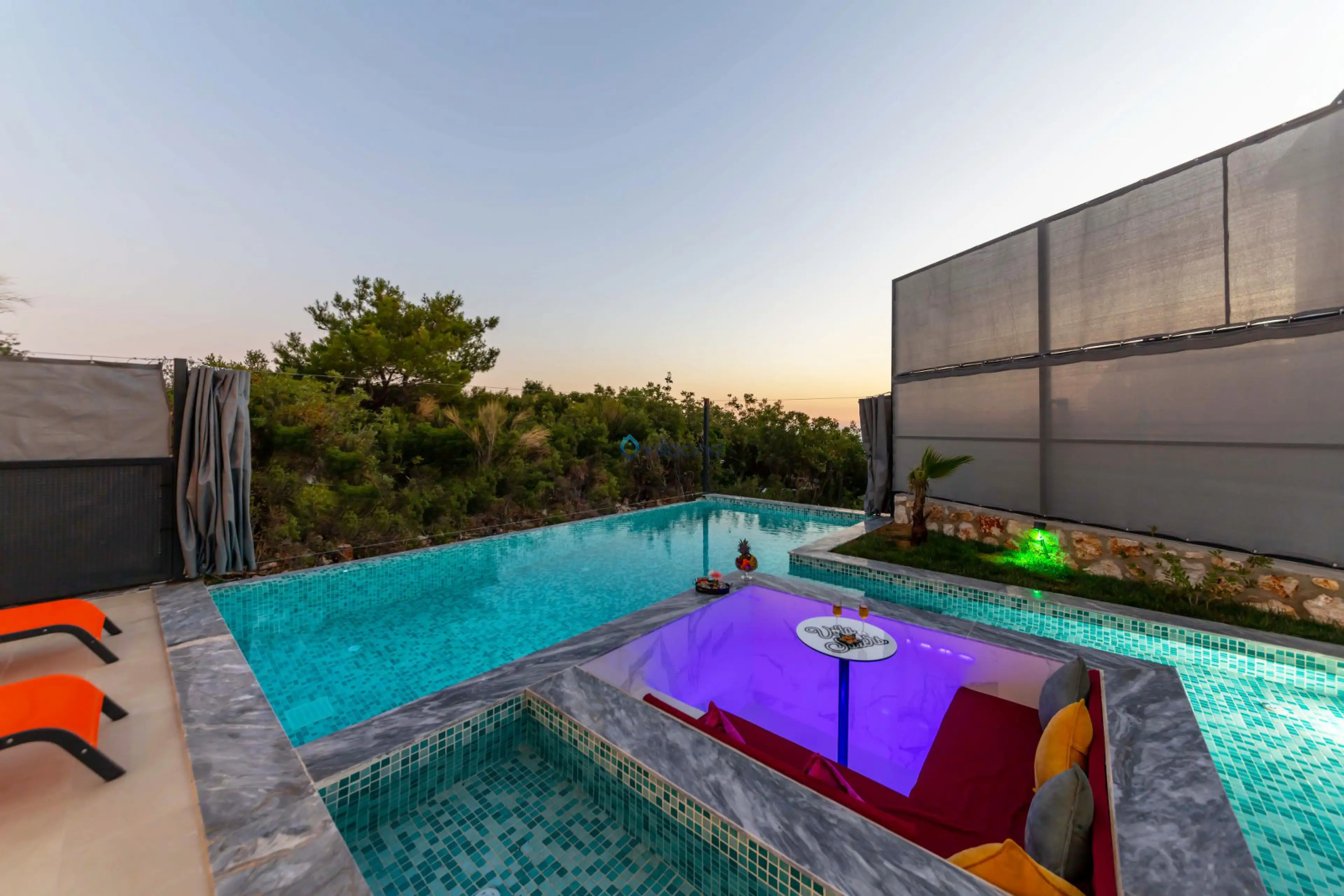Villa Sister