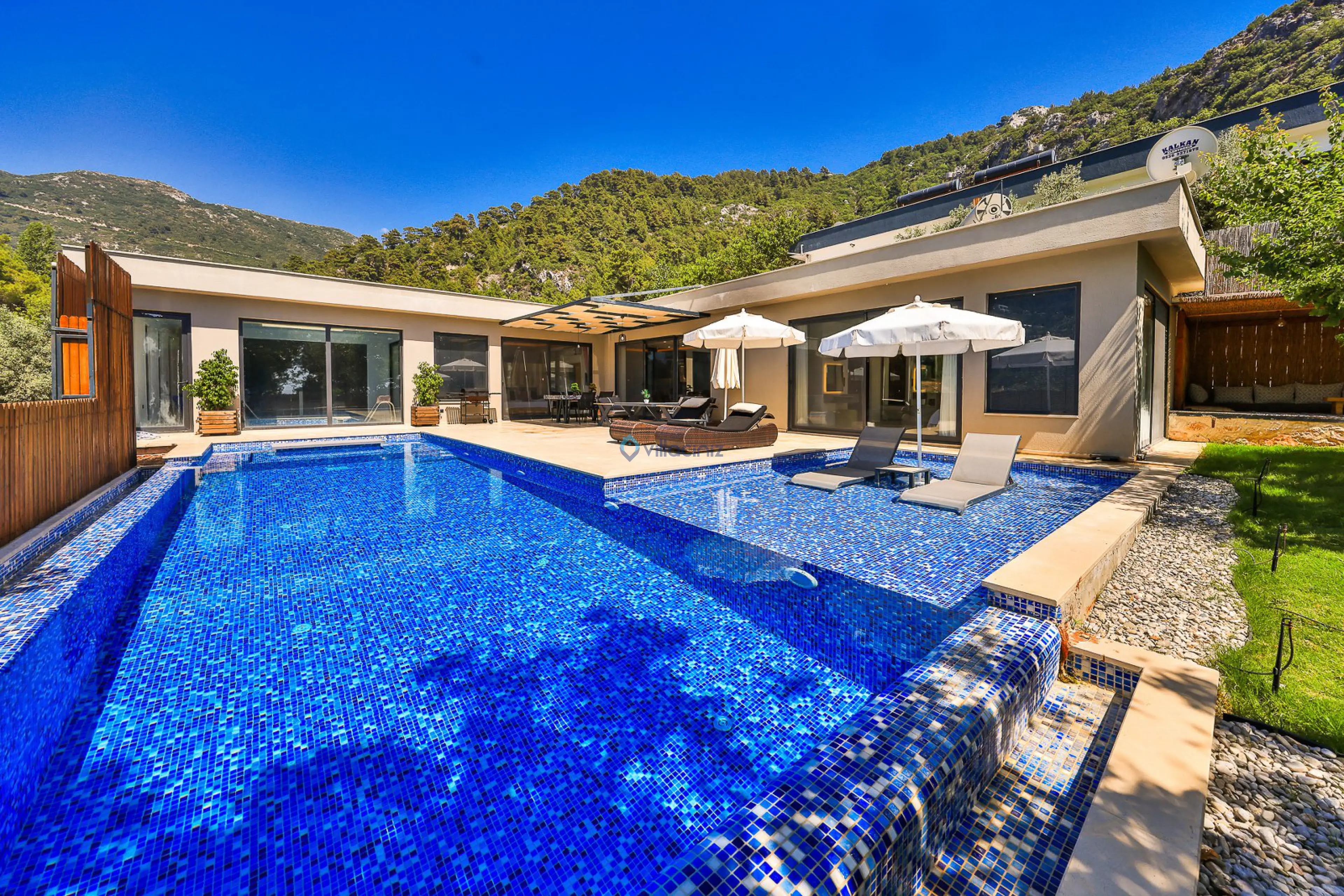 Villa Aqua Duo