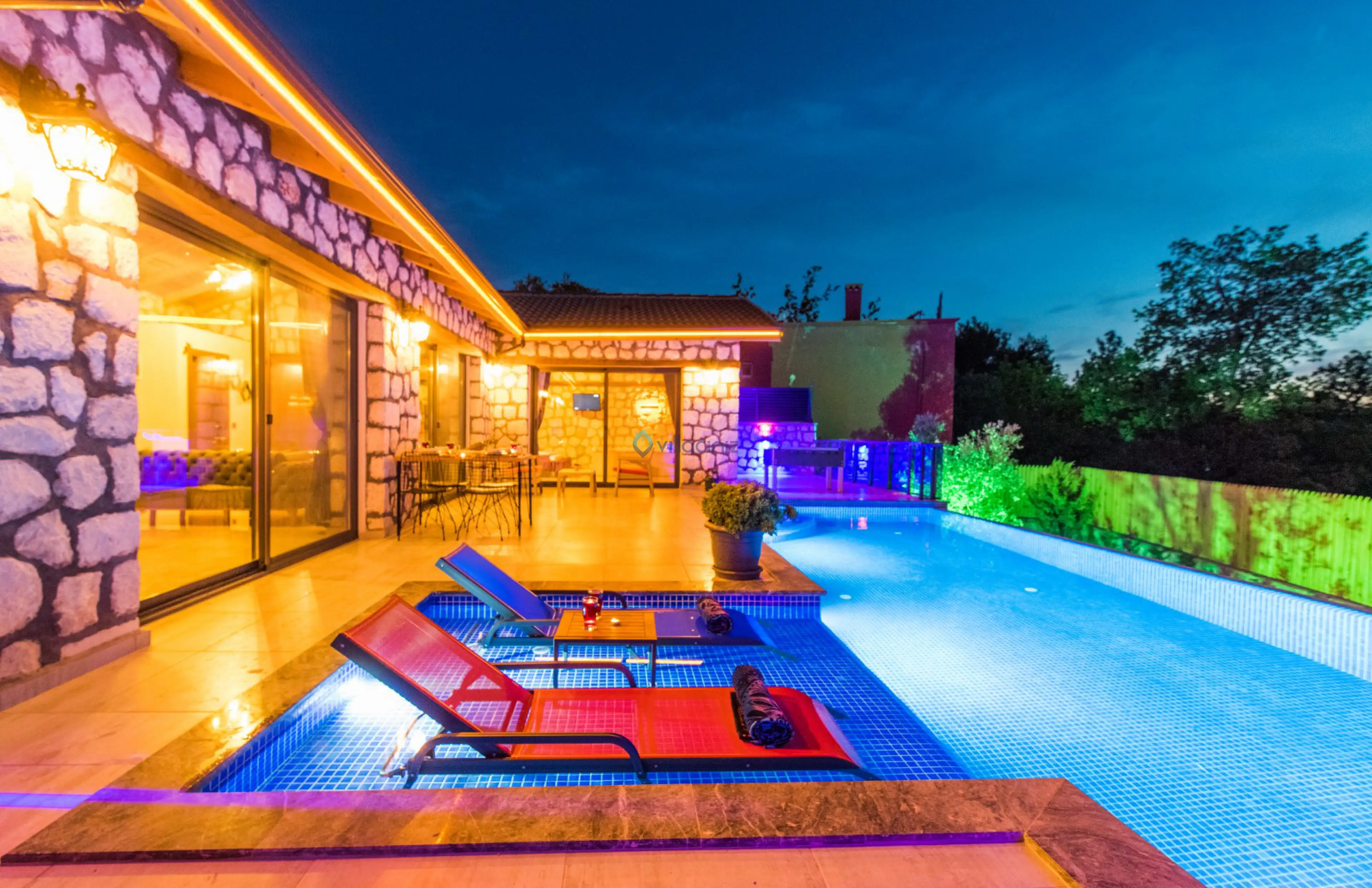 Villa Esay