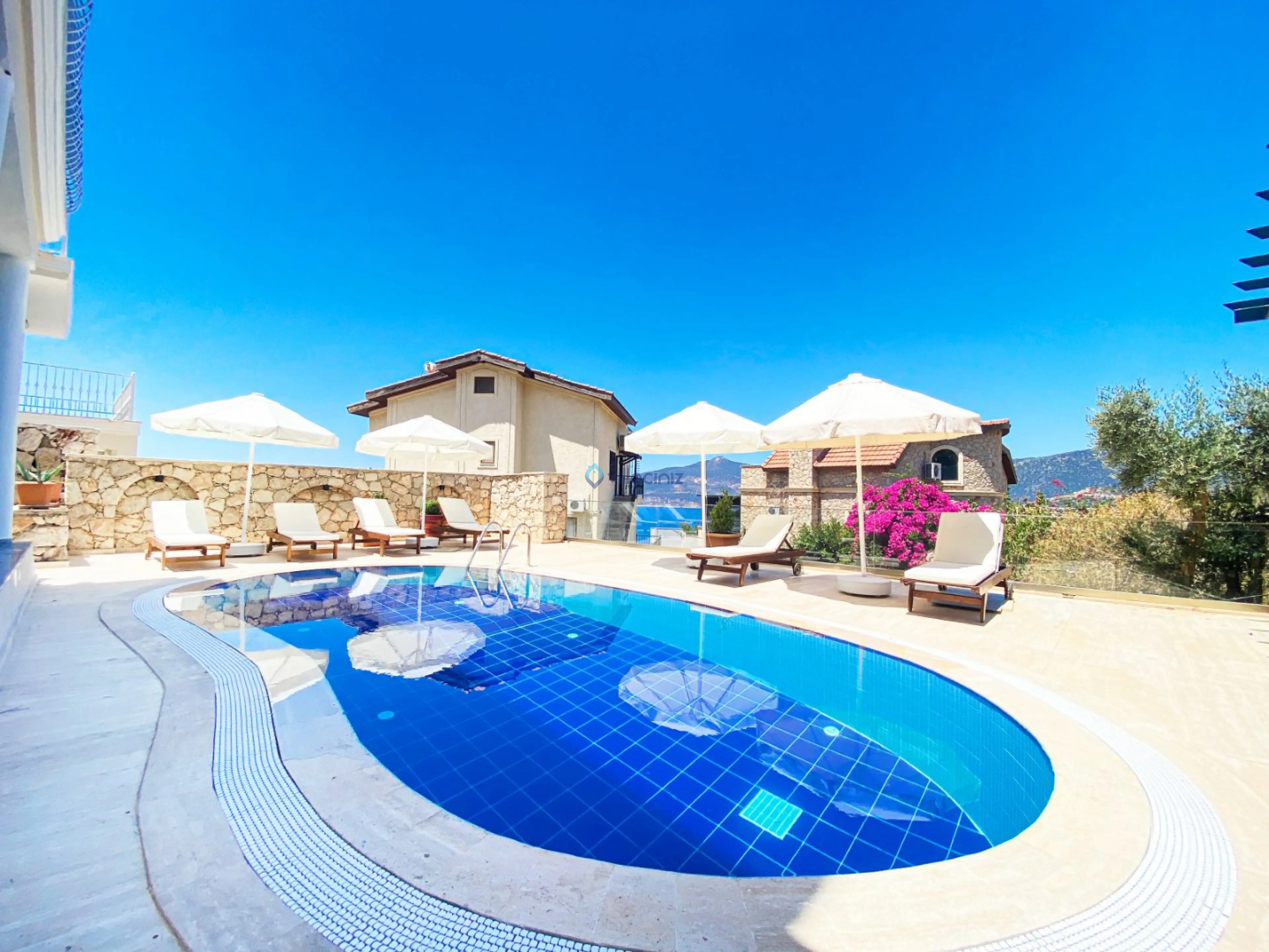 Villa Leo