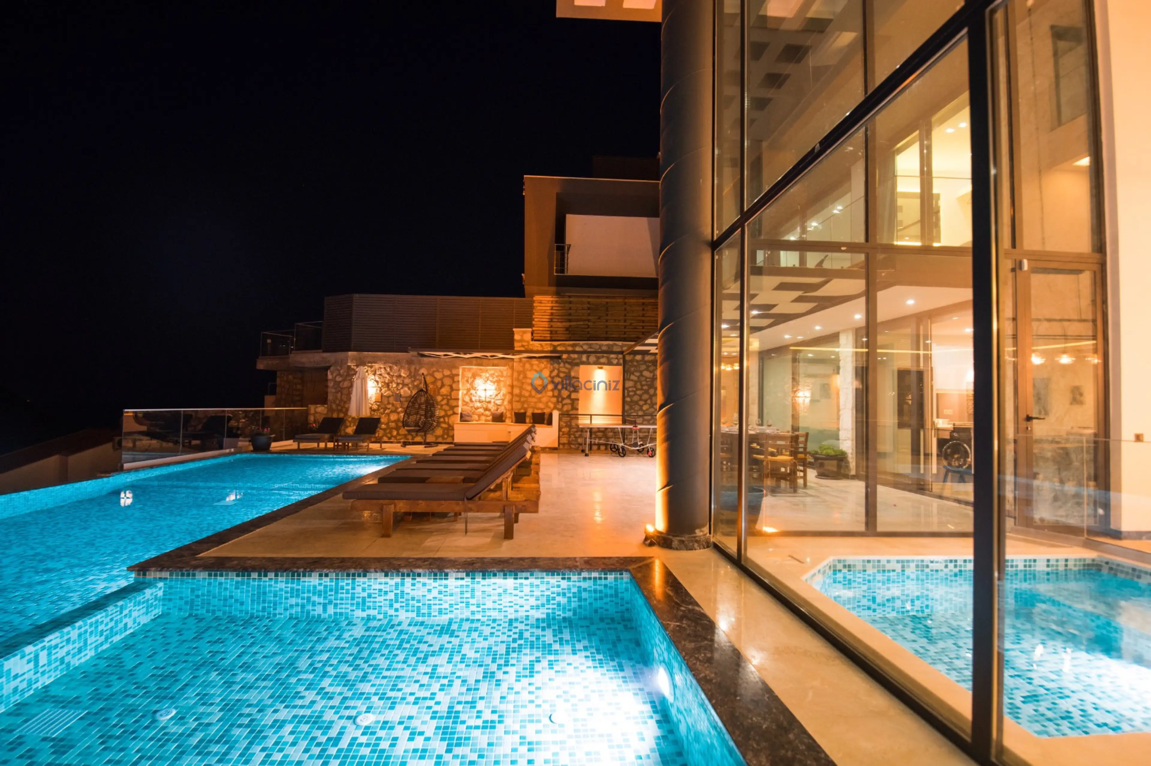Villa Unlimited 2