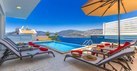 Villa Everes Kalkan Deniz Manzaralı Lüks Villa