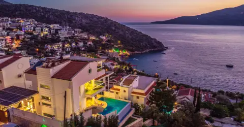 Villa Everes Kalkan Deniz Manzaralı Lüks Villa