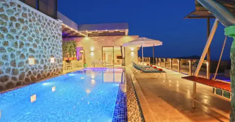 Villa White Smith Lüks Kapalı Havuzlu Jakuzili Villa