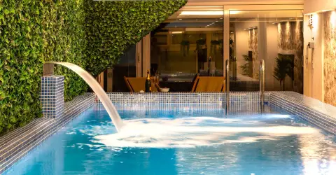 Villa La Mer Deluxe Kapalı Isıtmalı Havuzlu Balayı Villası