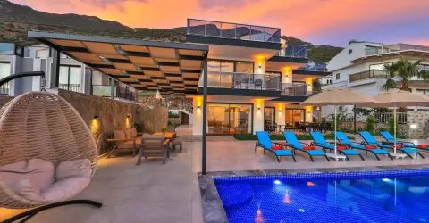 Villa July Kalkan Kiralik Deniz Manzaralı Villa