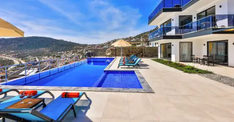 Villa July Kalkan Kiralik Deniz Manzaralı Villa