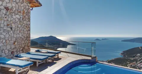 Villa Bills Deniz Manzaralı Jakuzili Lüks Balayı Villası