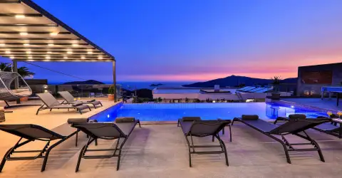 Villa Fatma Kalkan Jakuzili Deniz Manzaralı Villa