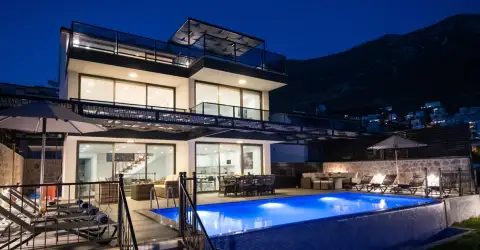 Villa Gülay Kalkan Lüks Kiralık Villa