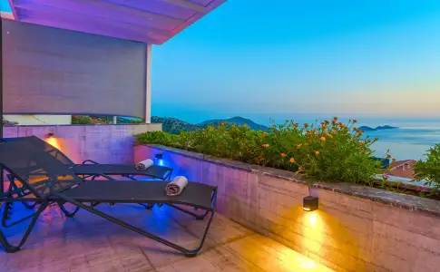 Villa Vinka Deniz Manzarali Jakuzili Kiralik Villa