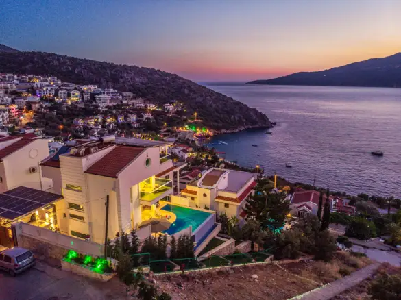 Villa Everes & Kalkan/ Merkez Kiralık Villa