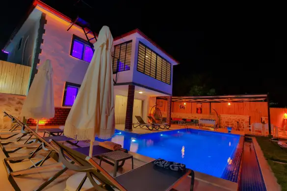 Villa Doğan Bezirgan & Kalkan/ Bezirgan Kiralık Villa