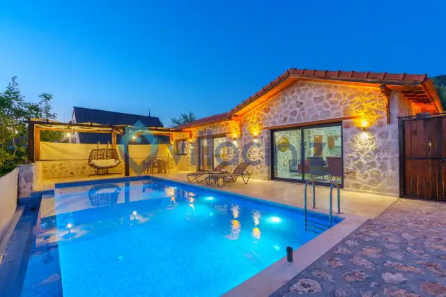 Villa Mercan Taş