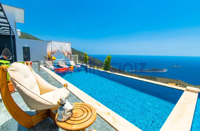 Villa Mulberry Collection 1