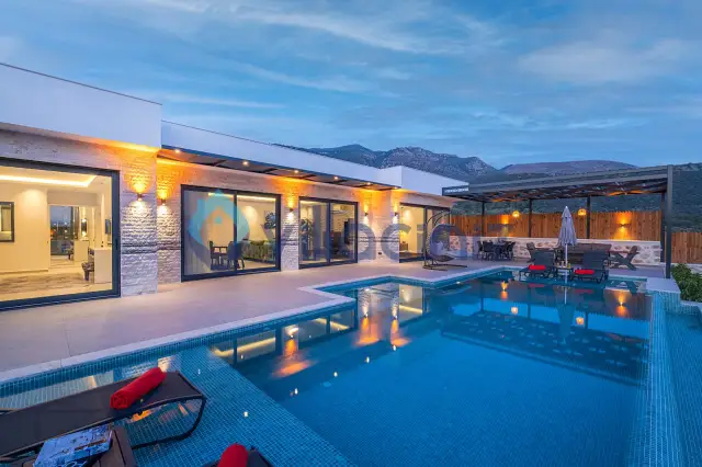 Villa Lotus 3