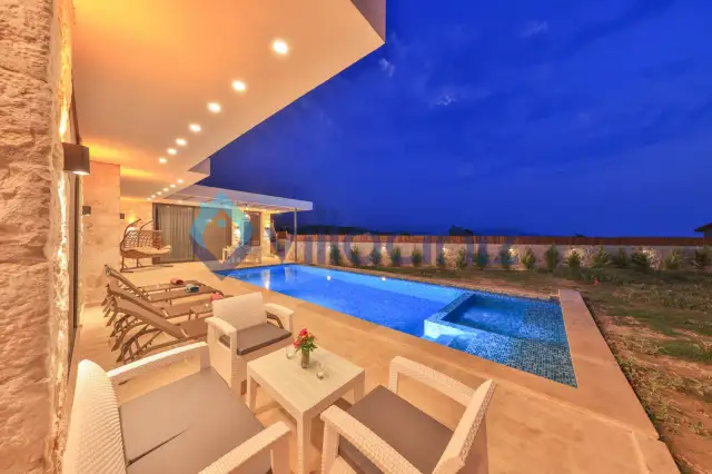 Villa Arsin 1