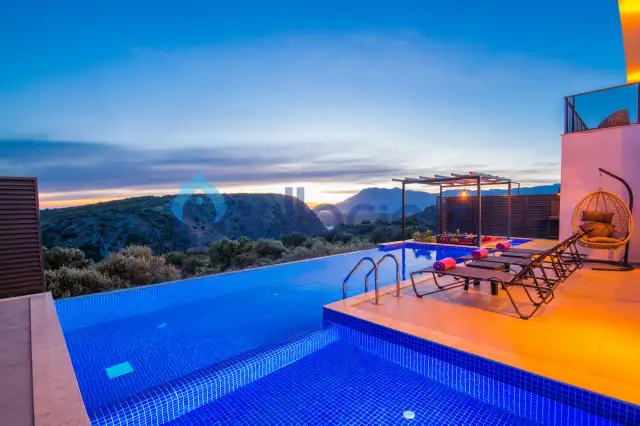 Villa Atlas