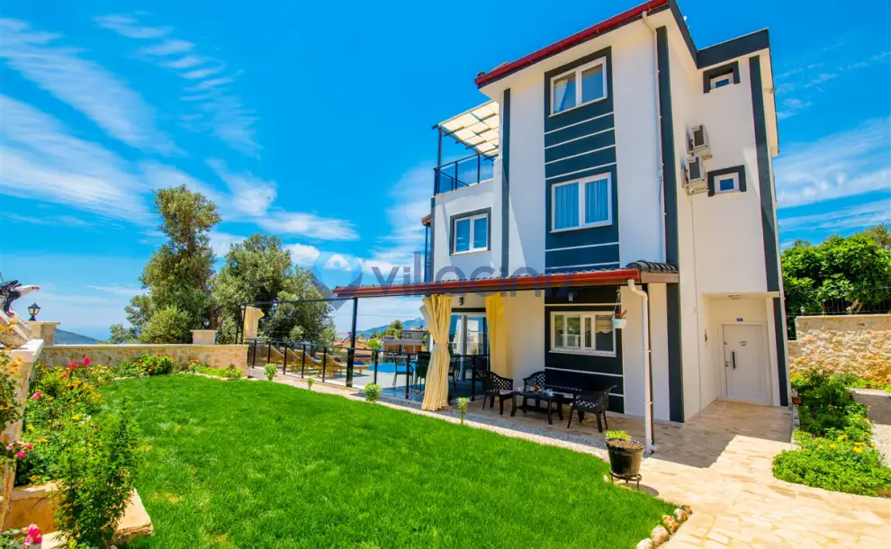 villa-almina-deniz-manzarali-villa-yazlikciniz-20_435.jpg