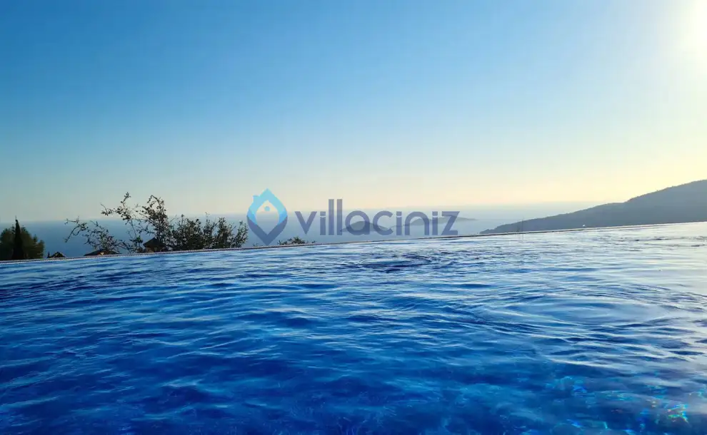 villa-kula-villaciniz-21_1600x900_676.jpg